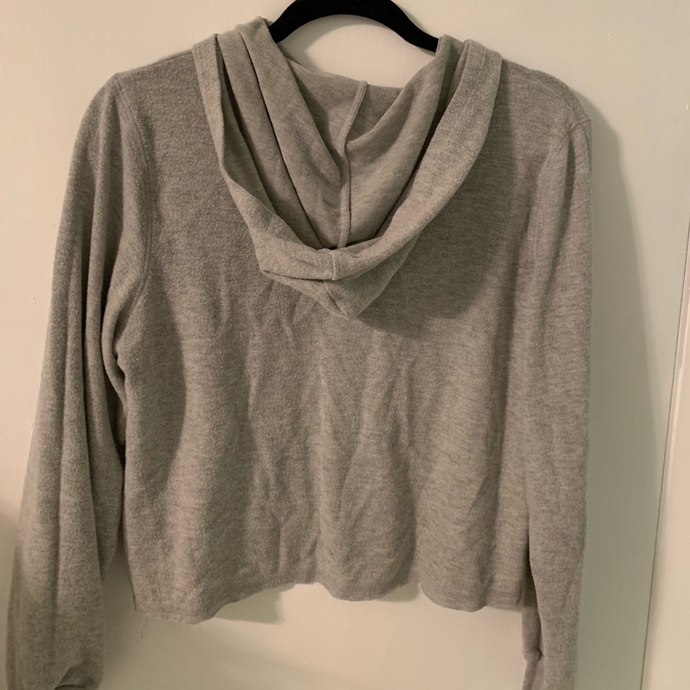 Sweatshirt - Picture 2 of 4